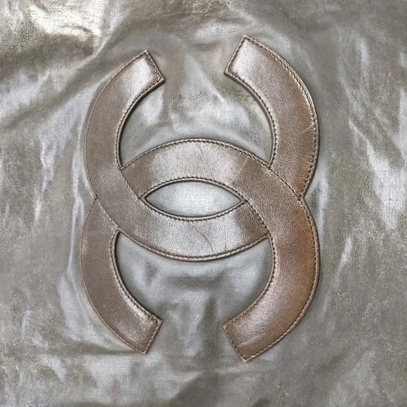 Chanel Shopper CC Tote Bag - Picture 4 of 12